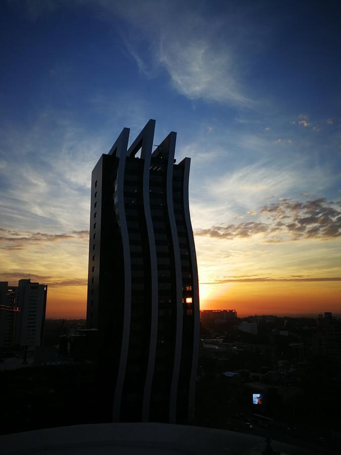 Paseo La Galeria Hotel & Suites Asunción Exterior foto